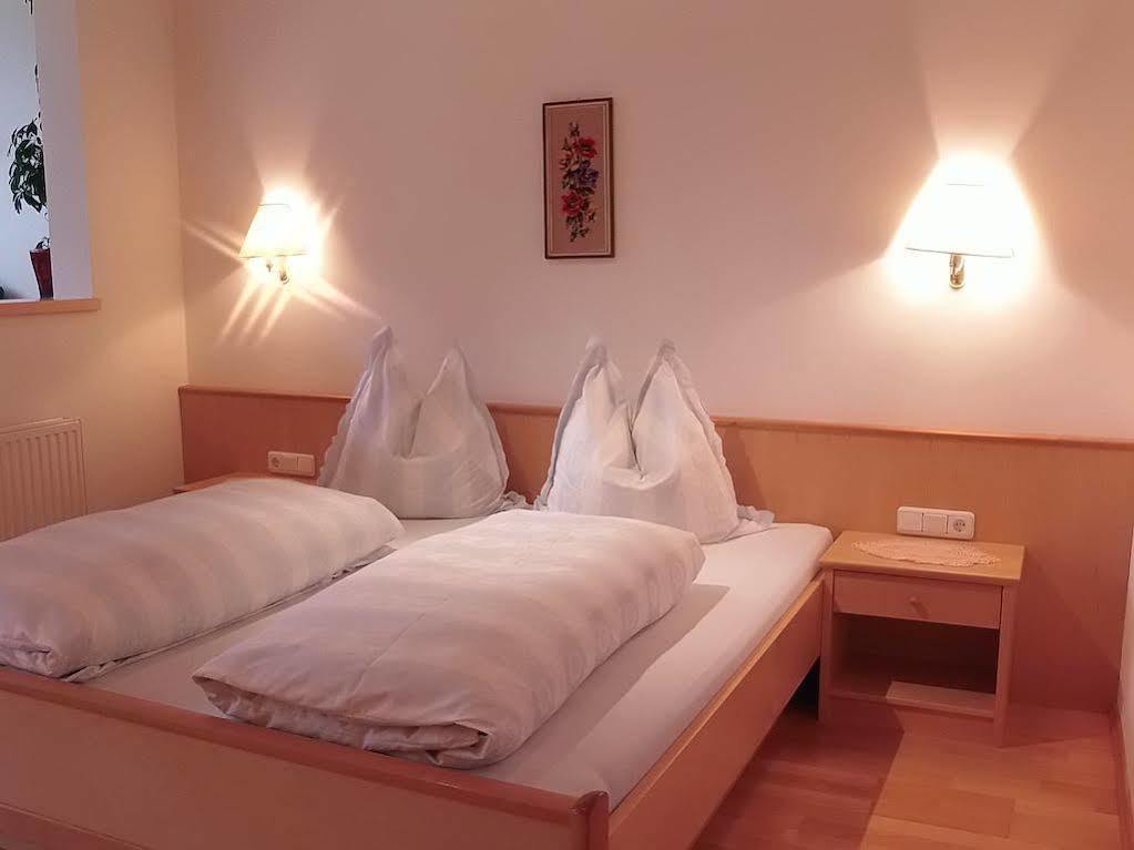 Gasthof Hotel Eiserne Hand Гохфільцен Екстер'єр фото